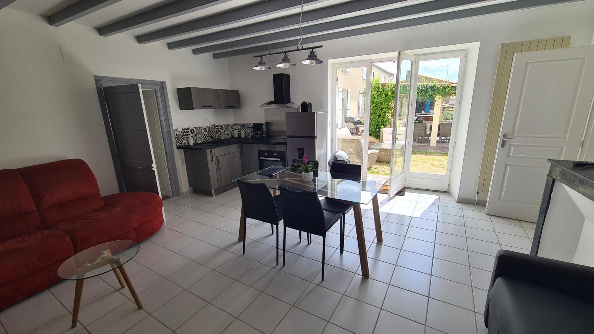 De 2 A 11 Personnes Au Domaine D'usson *