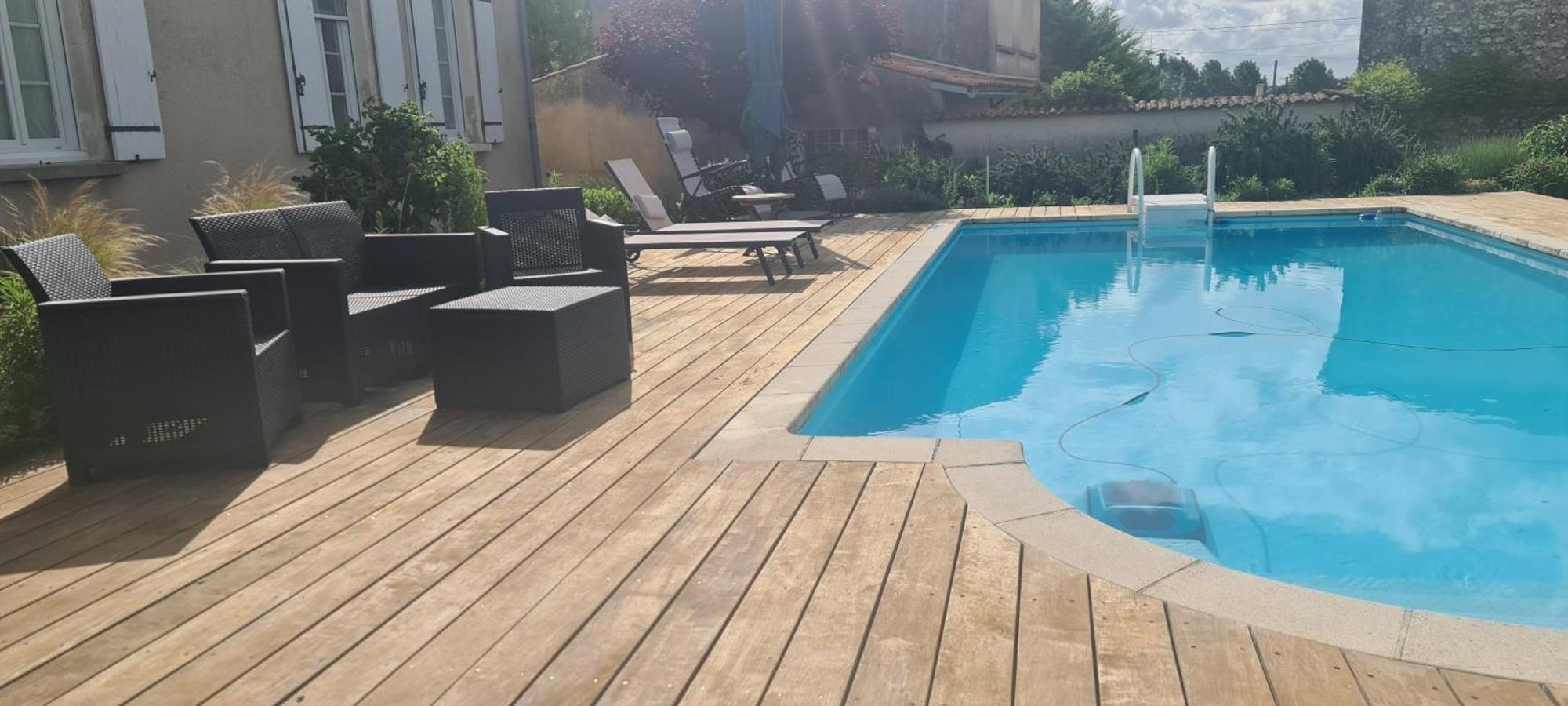 De 2 A 11 Personnes Au Domaine D'usson Hébergement de vacances Echebrune